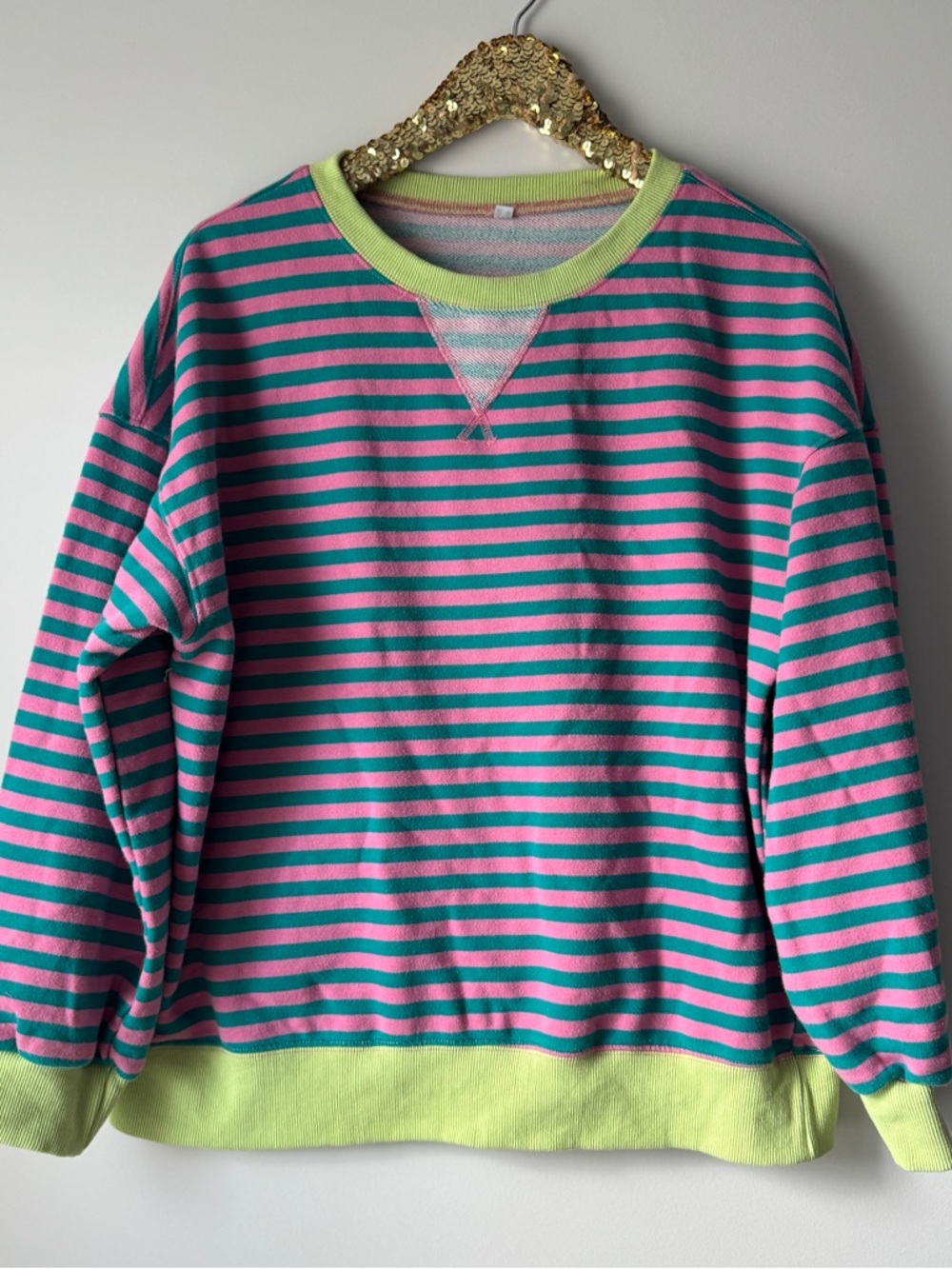 Striped oversized sweatshirt